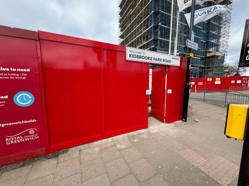 Red Hoarding