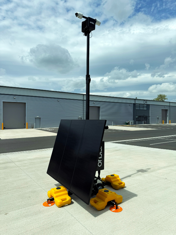 Rapidflex camera with solar panel
